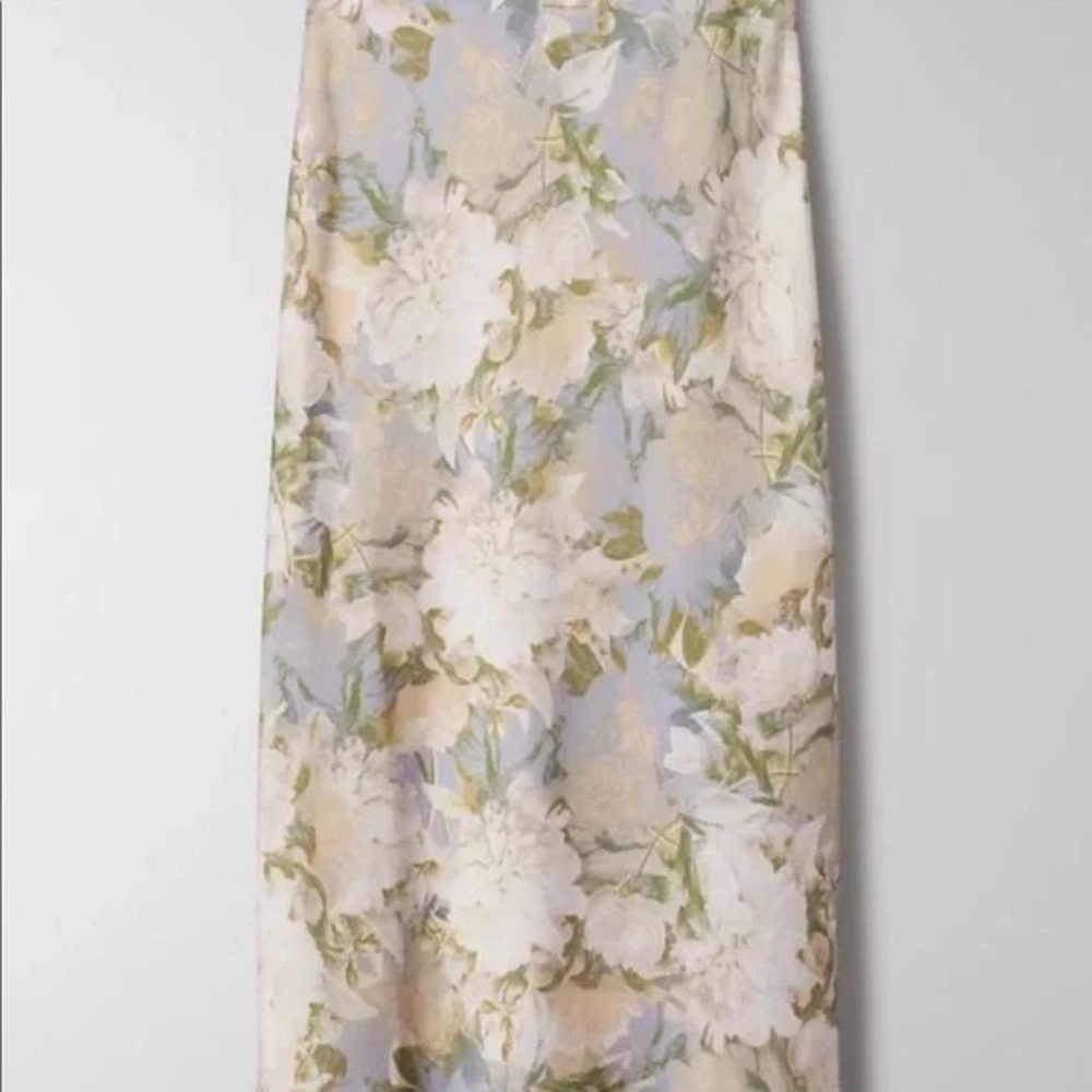 Aritzia Babaton Floral Midi Skirt Size 8 Blue White Peony Print Satin